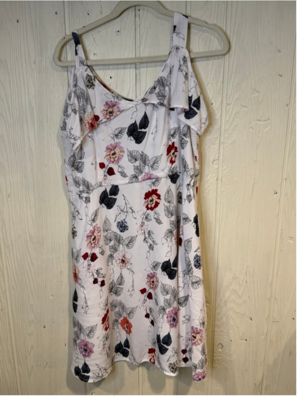 Women's Nexus White Floral Print Dress Plus Size 18